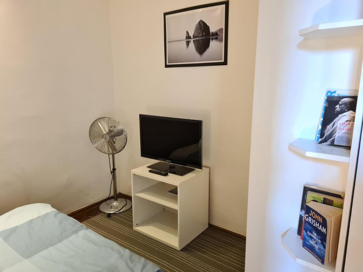 Feeling Home In The Heart Of Budapest Kültér fotó